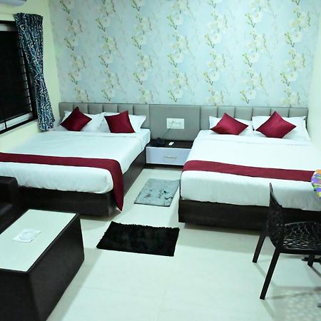 Sunshine International Boarding & Lodging Belur  Exterior foto