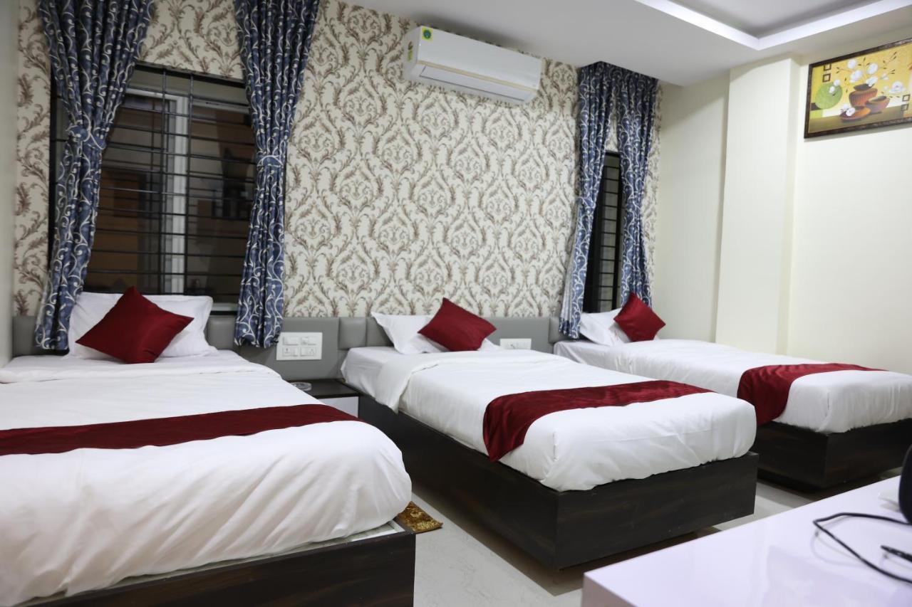 Sunshine International Boarding & Lodging Belur  Exterior foto