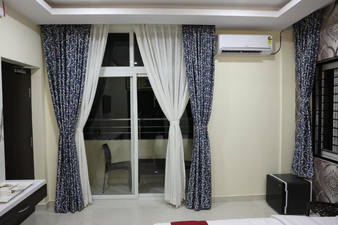Sunshine International Boarding & Lodging Belur  Exterior foto