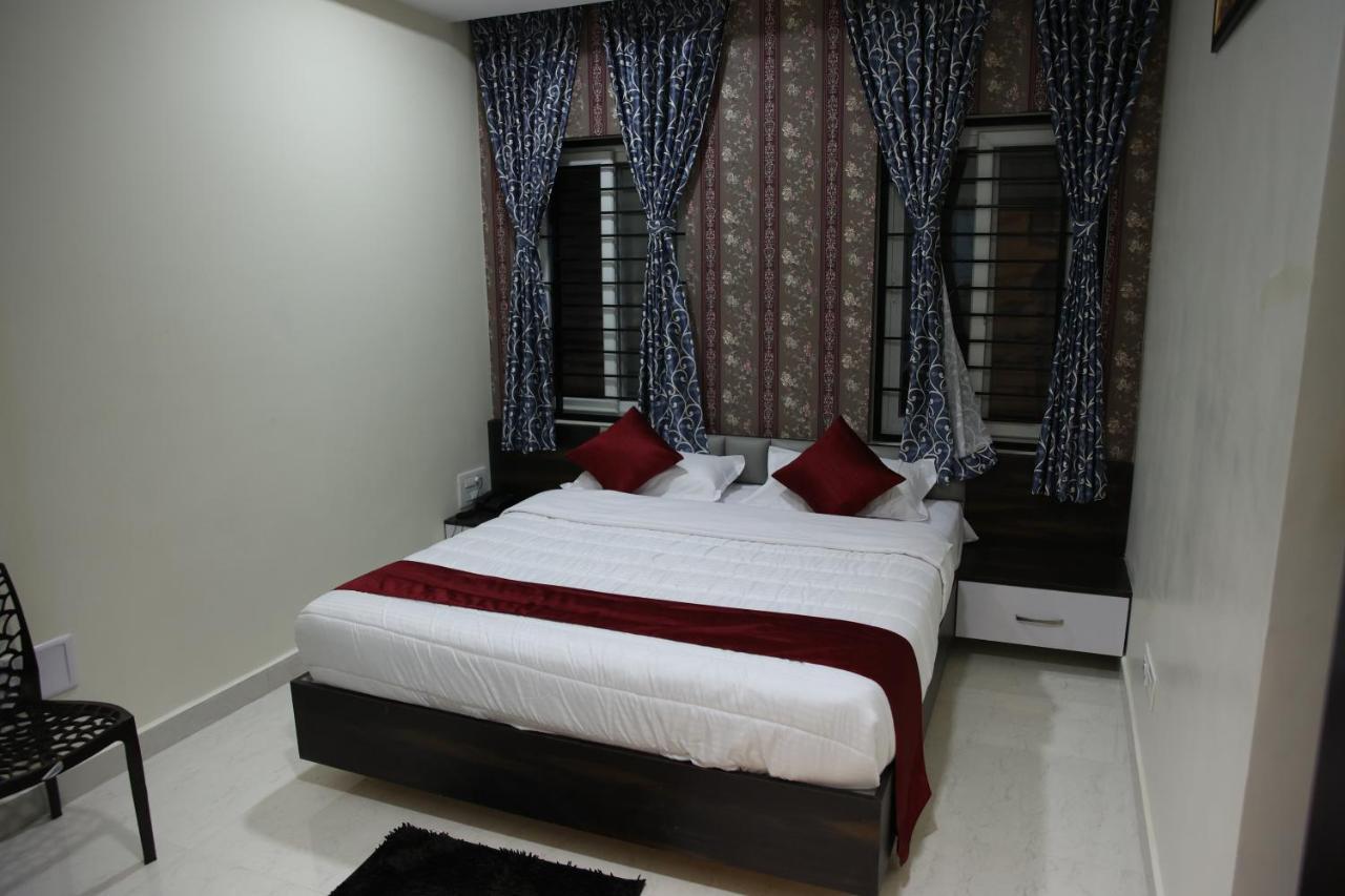 Sunshine International Boarding & Lodging Belur  Exterior foto