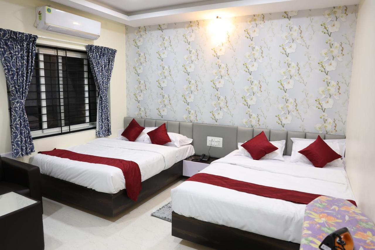 Sunshine International Boarding & Lodging Belur  Exterior foto