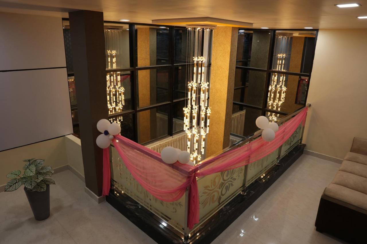 Sunshine International Boarding & Lodging Belur  Exterior foto