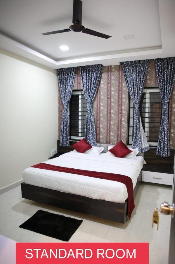 Sunshine International Boarding & Lodging Belur  Exterior foto